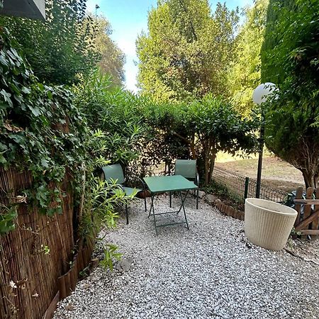 Charmant Studio Avec Jardin Antibes Exterior photo